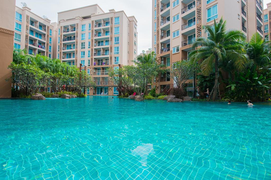 Atlantis Pattaya High Service Jomtien Beach Esterno foto