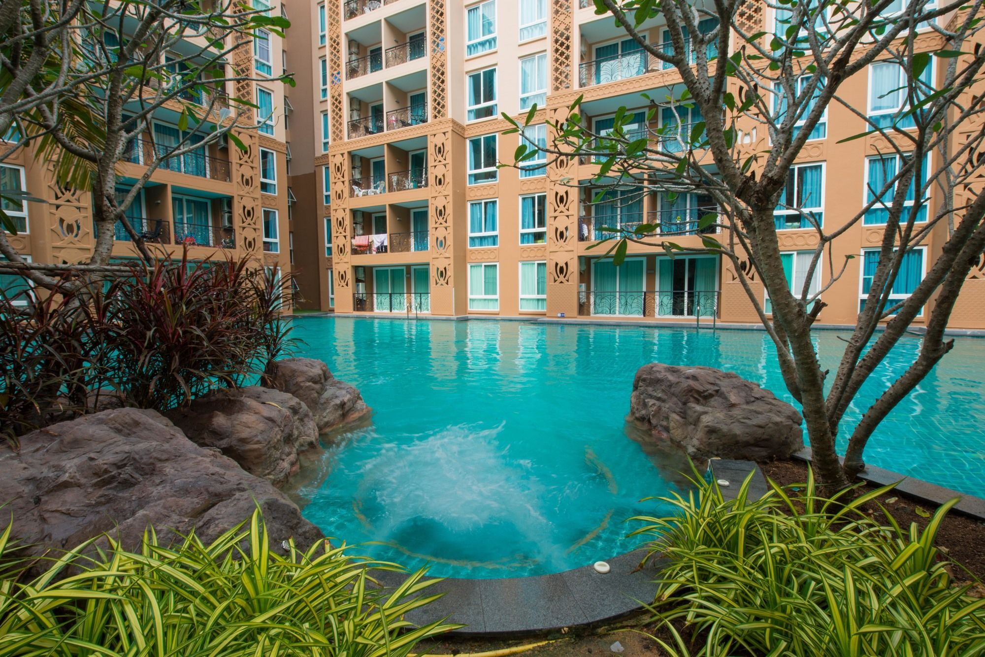 Atlantis Pattaya High Service Jomtien Beach Esterno foto